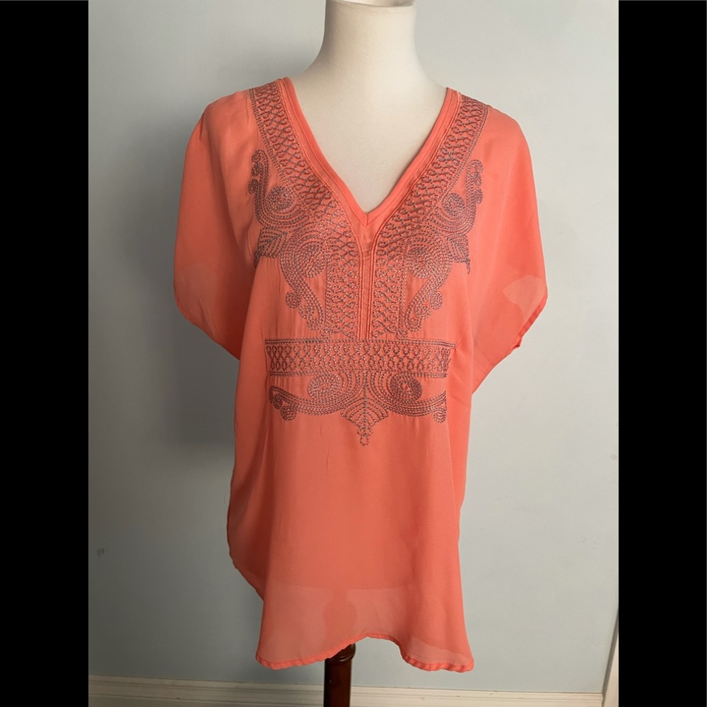 NWOT Embroidered sheer tunic size medium